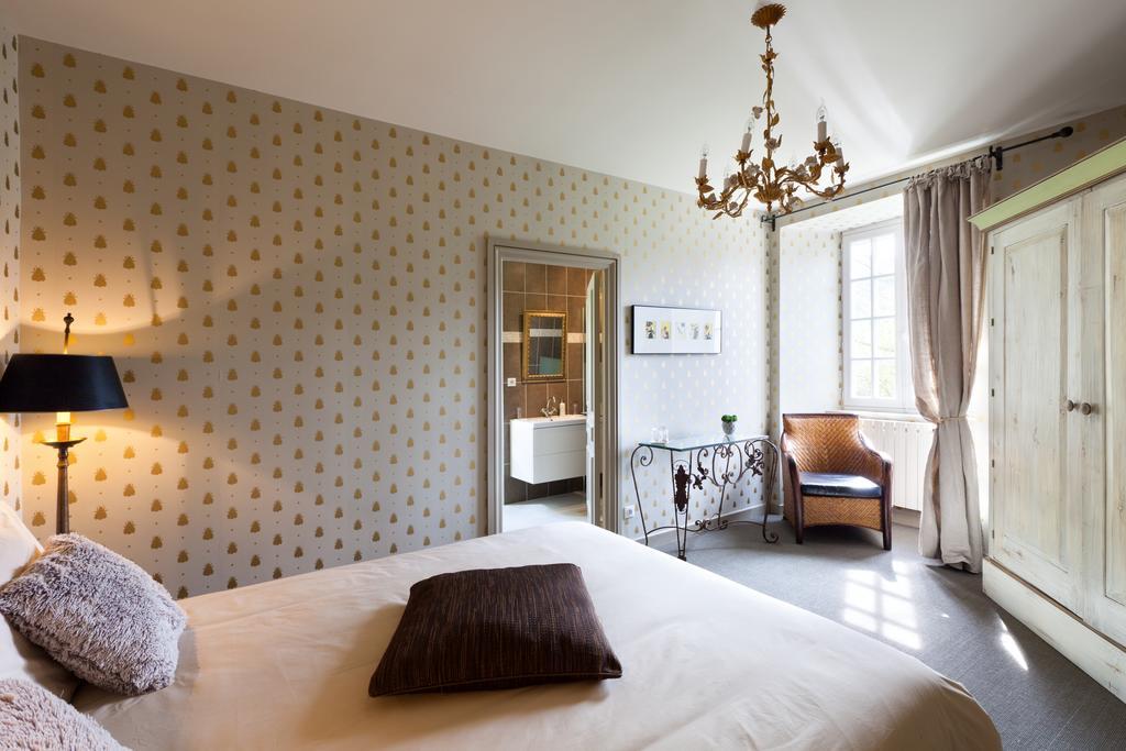 A L'Ombre Du Chateau Nans-sous-Sainte-Anne Kamer foto