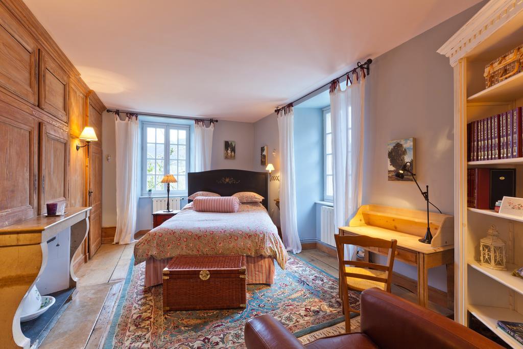 A L'Ombre Du Chateau Nans-sous-Sainte-Anne Kamer foto
